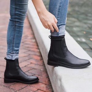 Thursday Boot Duchess Black Vegan Leather Chealsea Booties - Size 7.5